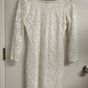 White Lace Dress, size M NWT